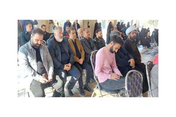 حضور مدیر و مسئولان شبکه بهداشت و درمان رباط کریم در مراسم غباروبی و عطرافشانی مزار شهدای امامزاده عمادالدین  علیه السلام رباط ‌کریم