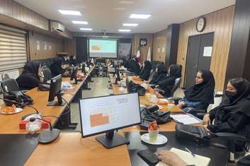 برگزاری کارگاه آموزشی-توجیهی ژنتیک اجتماعی و سند ملی غیرواگیردر شبکه بهداشت و درمان رباط کریم