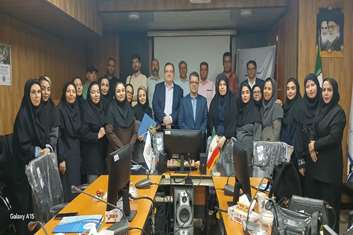 برگزاری مراسم گرامیداشت روز بهورز / تقدیر از بهورزان نمونه شهرستان رباط‌کریم
